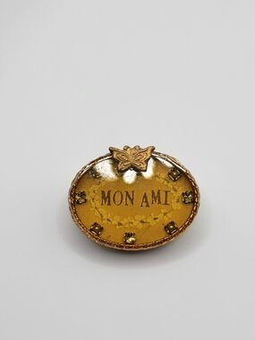 Vintage Maximal Art Mon Ami Oval Gold Tone Brooch